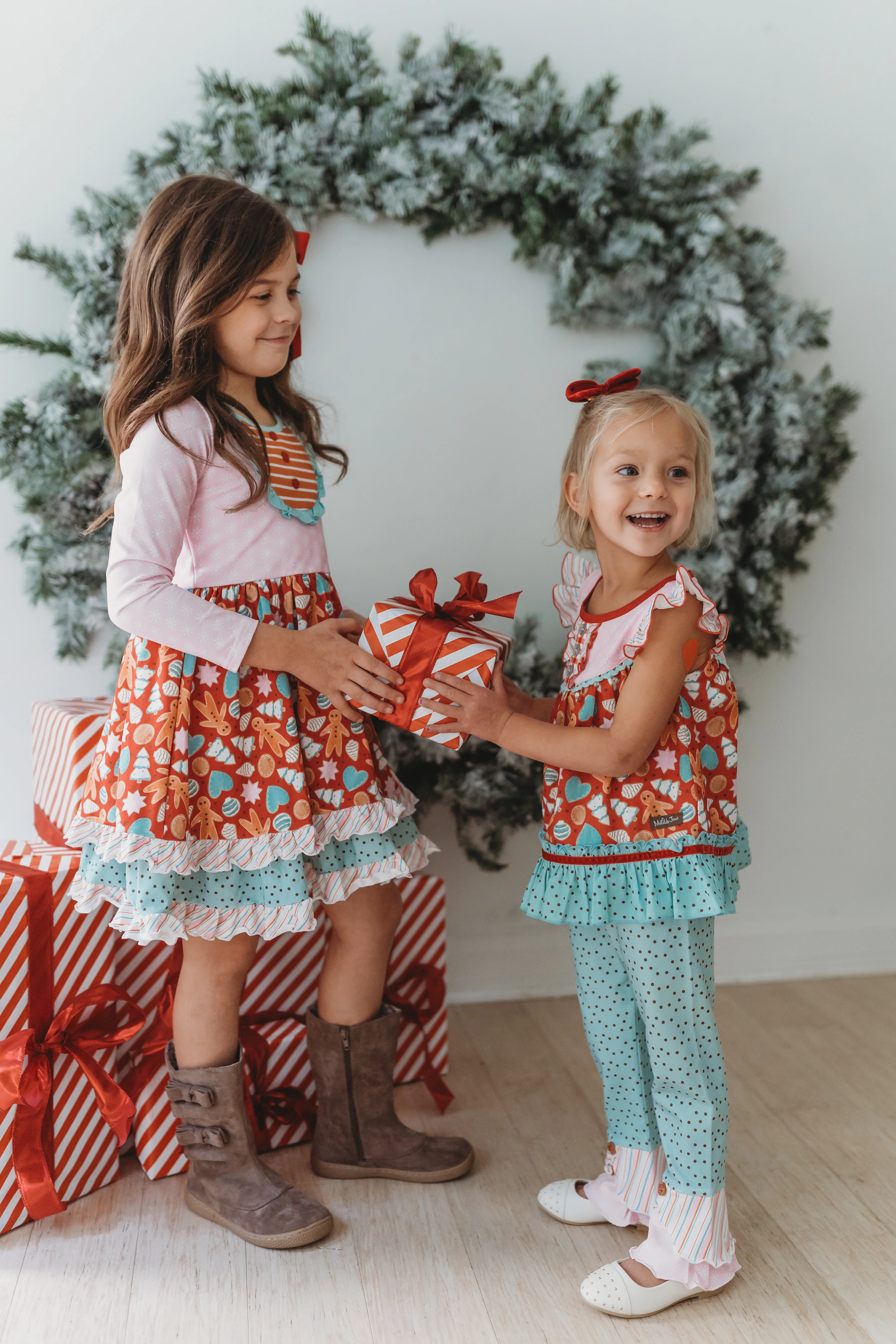Peppermint Dot Parade Scrappy Leggings - Image 14
