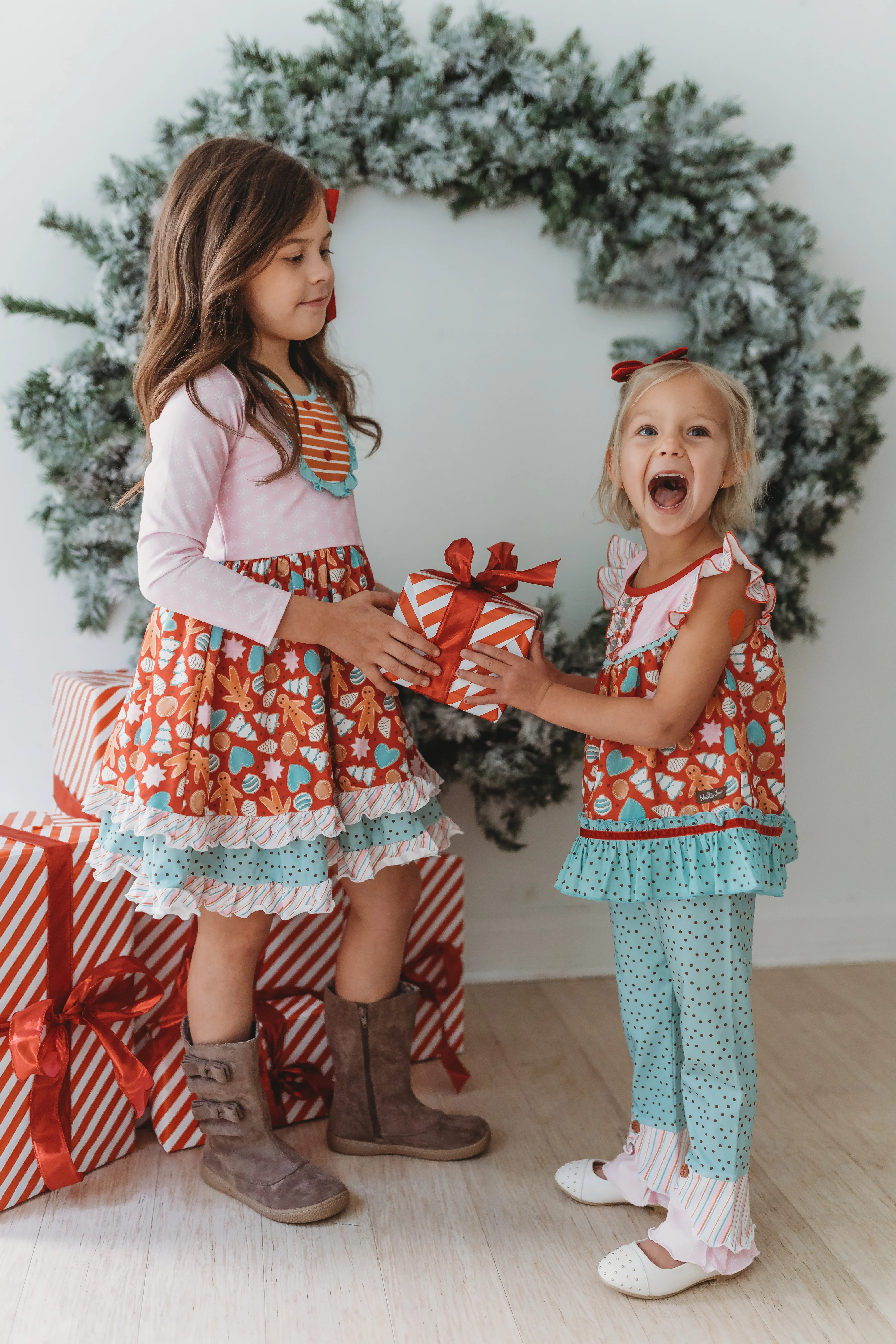 Peppermint Dot Parade Scrappy Leggings - Image 3